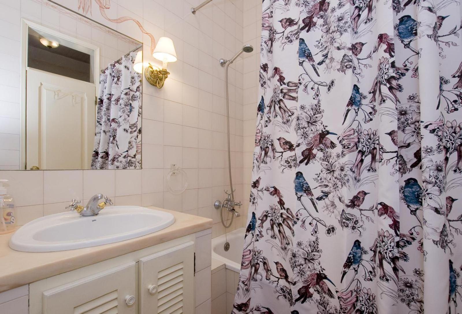 Pn New Ac! Stylish & Central- View To Tram 28! * Lisboa