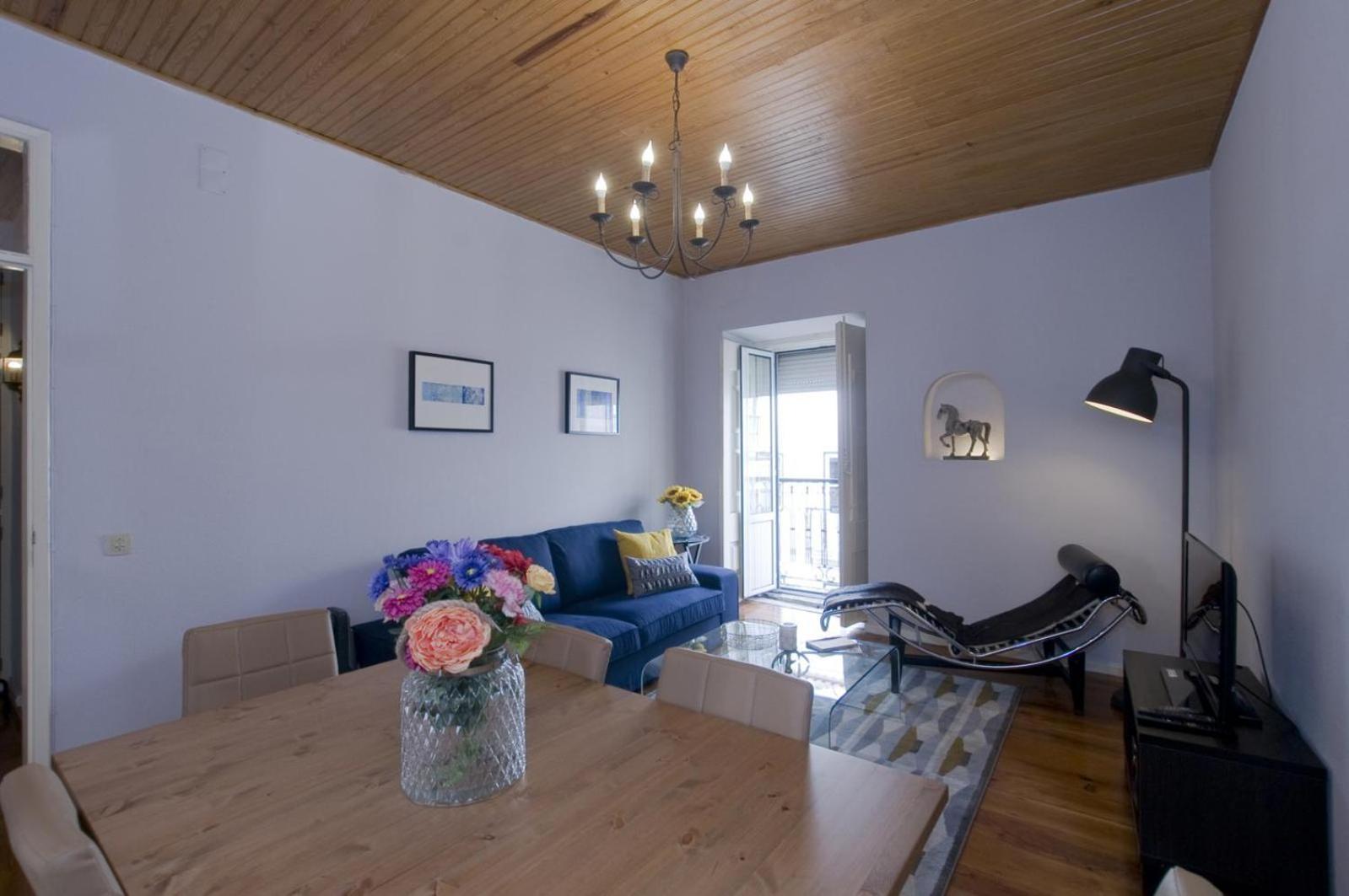 Pn New Ac! Stylish & Central- View To Tram 28! Apartamento Lisboa