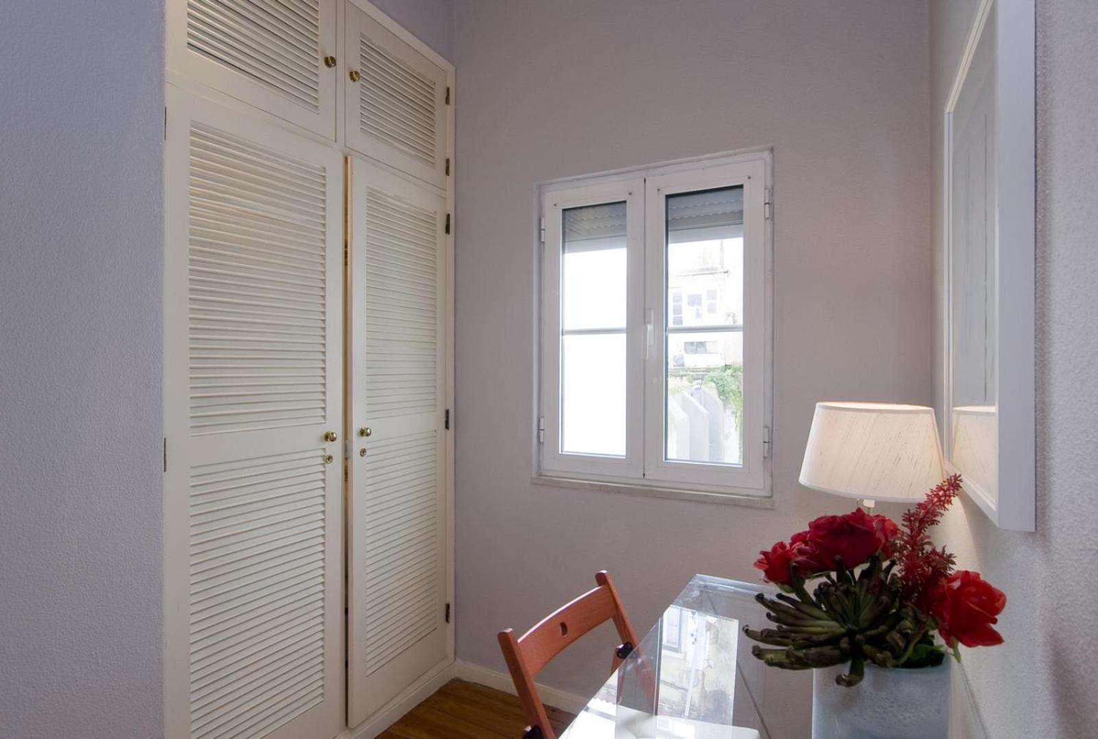Pn New Ac! Stylish & Central- View To Tram 28! Lisboa